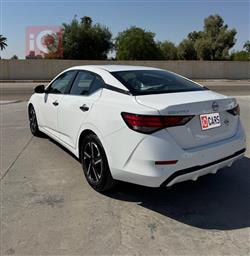 نيسان سنترا